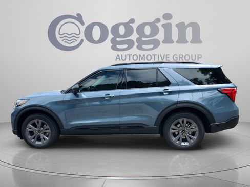 New 2026 Ford Explorer Active w/ Active Comfort Package AWD/4WD image 2