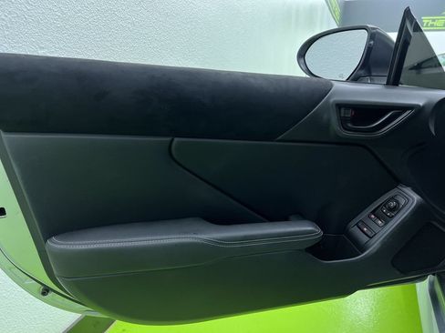 Used 2023 Toyota GR86 Premium RWD image 16