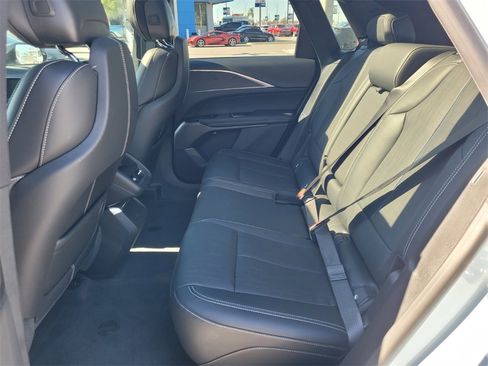 Used 2024 Cadillac Lyriq Sport image 6