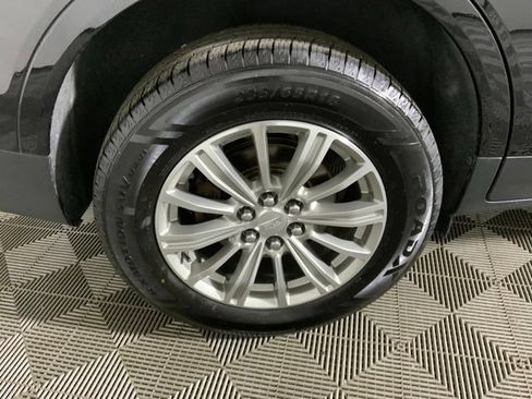Used 2019 Cadillac XT5 Luxury AWD/4WD image 11