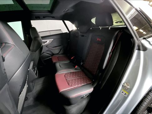 Used 2025 Audi RS Q8 performance image 21