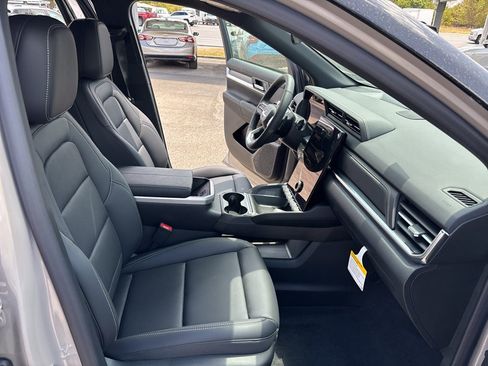 Used 2027 GMC Terrain Elevation w/ Elevation Premium Package FWD image 18