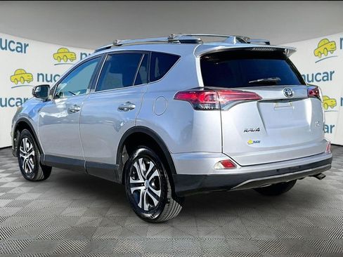 Used 2017 Toyota RAV4 LE w/ Carpet Mat Package AWD/4WD image 4