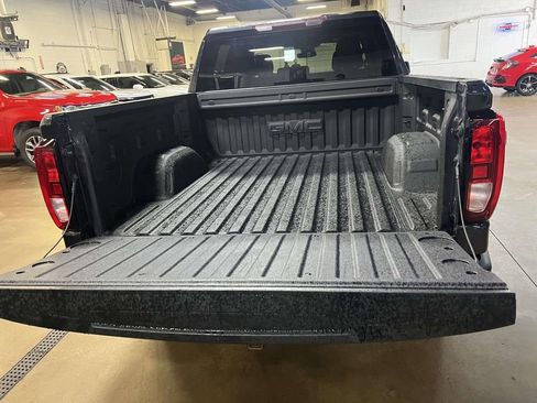 Used 2023 GMC Sierra 1500 Elevation AWD/4WD image 9