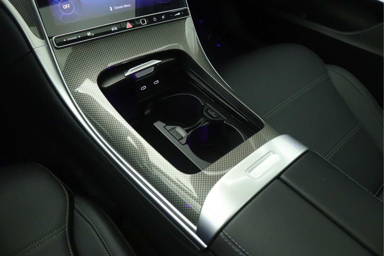New 2026 Mercedes-Benz C 300 Sedan image 6