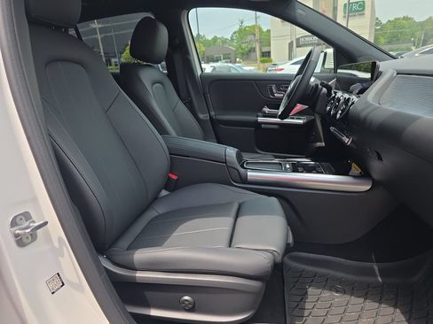 Certified 2026 Mercedes-Benz GLA 250 4MATIC image 16
