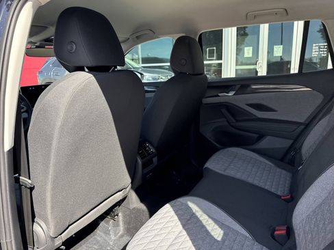 New 2026 Volkswagen Tiguan S image 18