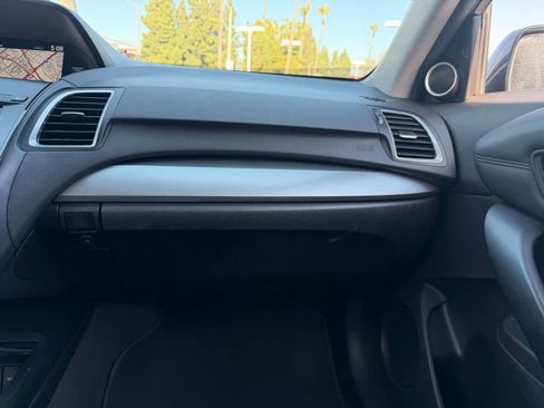 Used 2017 Acura RDX FWD w/ Technology Package image 18