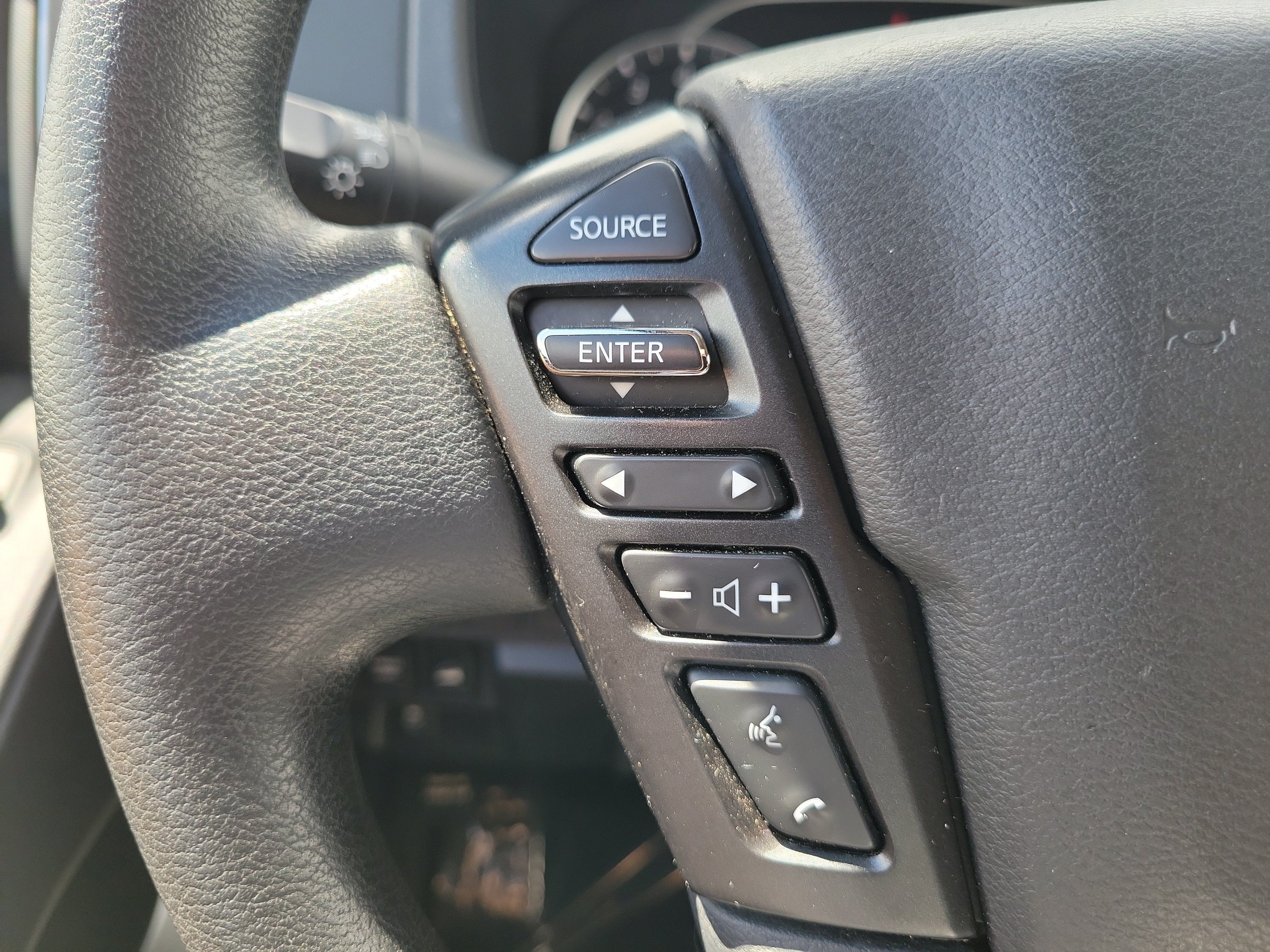 Used 2023 Nissan Frontier SV AWD/4WD image 20
