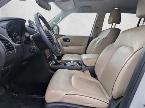 Used 2023 Nissan Armada SL w/ Captain's Chairs Package image 10