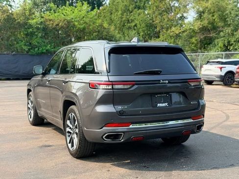 Used 2022 Jeep Grand Cherokee Overland AWD/4WD image 6