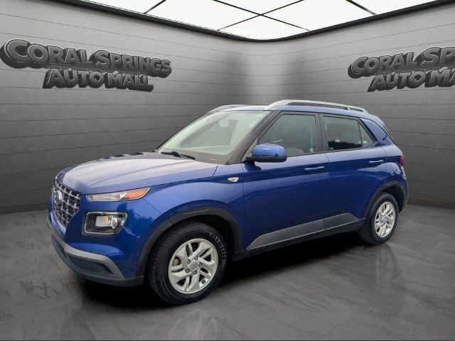 Used 2020 Hyundai Venue SEL FWD image 3