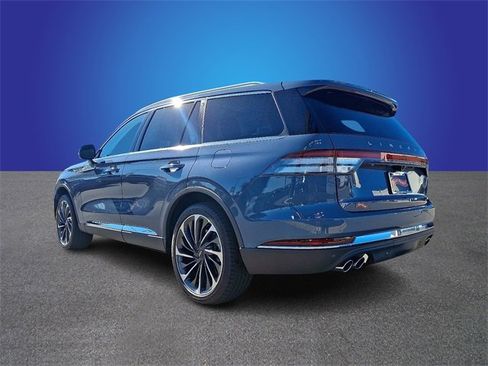 New 2025 Lincoln Aviator Reserve image 4