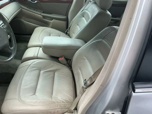 Used 2002 Cadillac De Ville w/ Comfort/Convenience Pkg FWD image 13