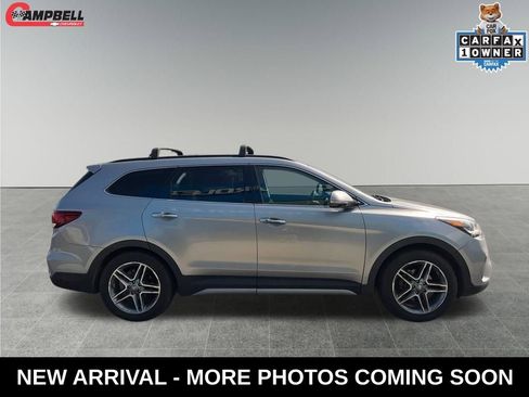 Used 2017 Hyundai Santa Fe Limited image 6