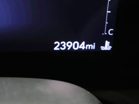 Used 2024 Buick Encore GX Sport Touring image 36