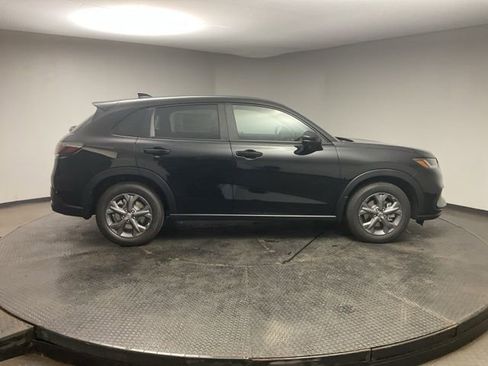 New 2026 Honda HR-V LX image 8