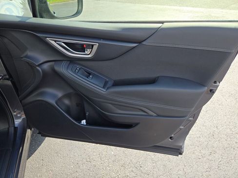 Used 2022 Subaru Forester Premium image 5
