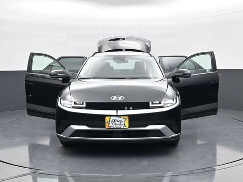 New 2025 Hyundai Ioniq 5 SEL image 31
