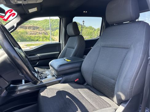 Used 2022 Ford F150 XLT w/ Equipment Group 302A High AWD/4WD image 8