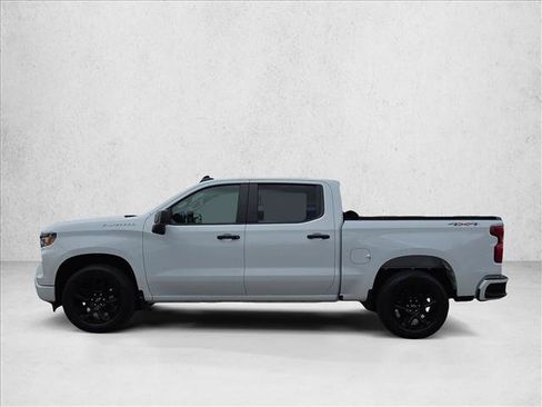 Used 2023 Chevrolet Silverado 1500 Custom AWD/4WD image 8