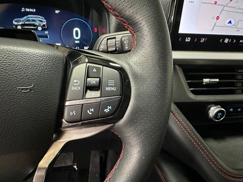 Certified 2025 Ford Explorer ST-Line image 16