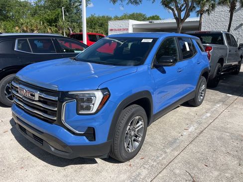 Used 2025 GMC Terrain Elevation image 1