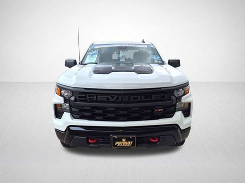 Used 2025 Chevrolet Silverado 1500 Custom Trail Boss AWD/4WD image 5