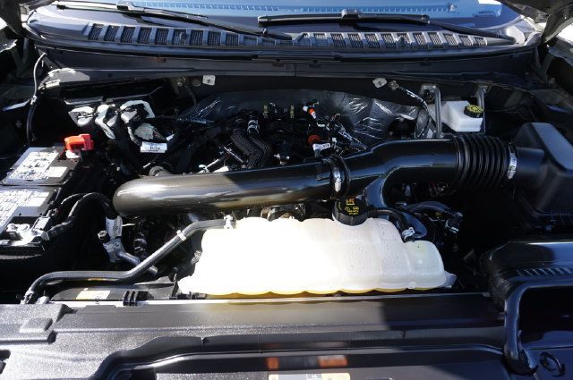 Used 2025 Ford Expedition Tremor AWD/4WD image 23