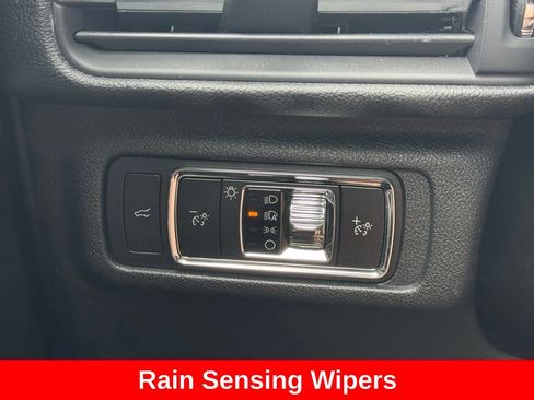 Used 2023 Lincoln Corsair AWD w/ Equipment Group 101A image 27