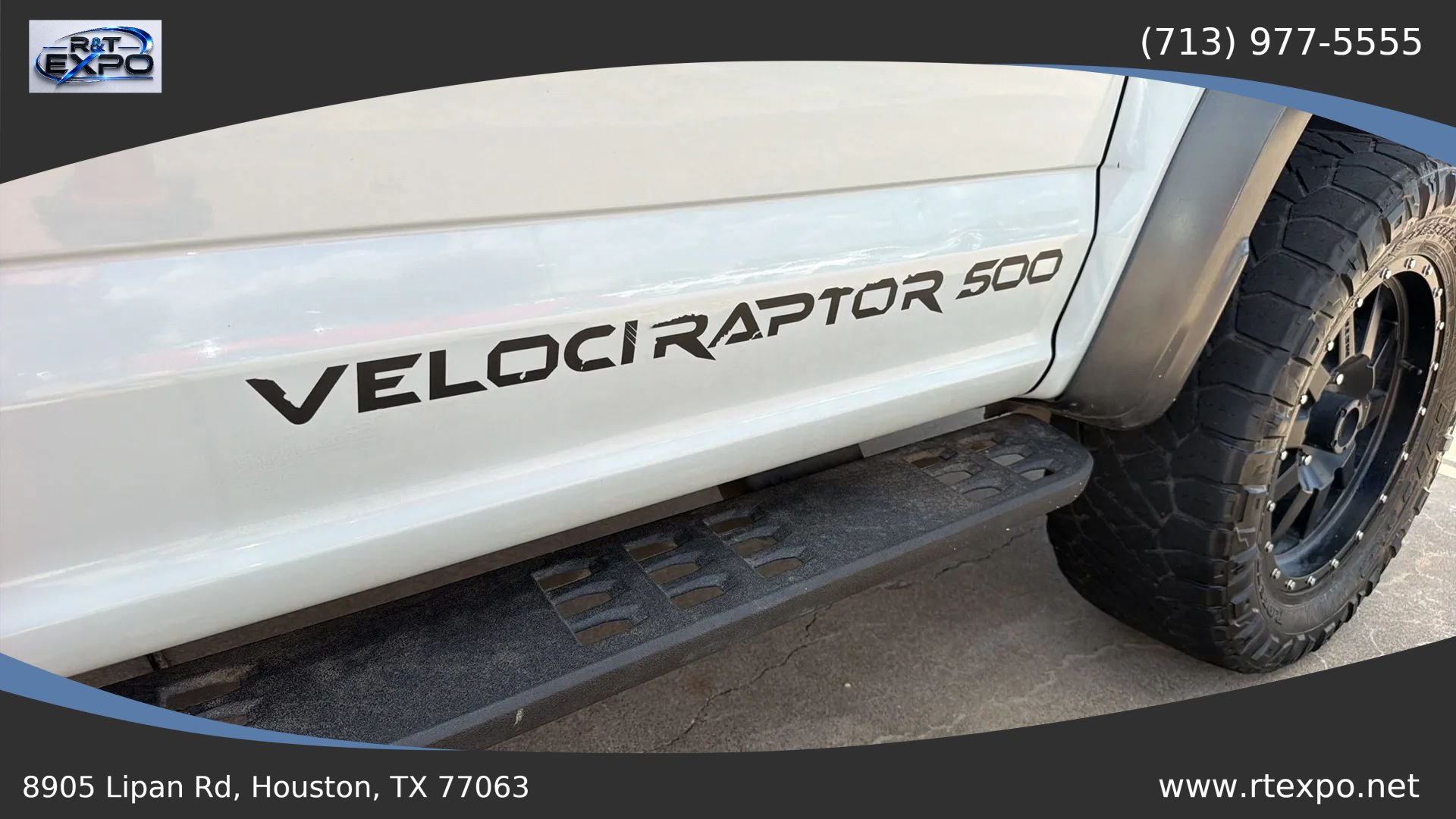 Used 2017 Ford F150 Raptor w/ Equipment Group 802A Luxury AWD/4WD image 12