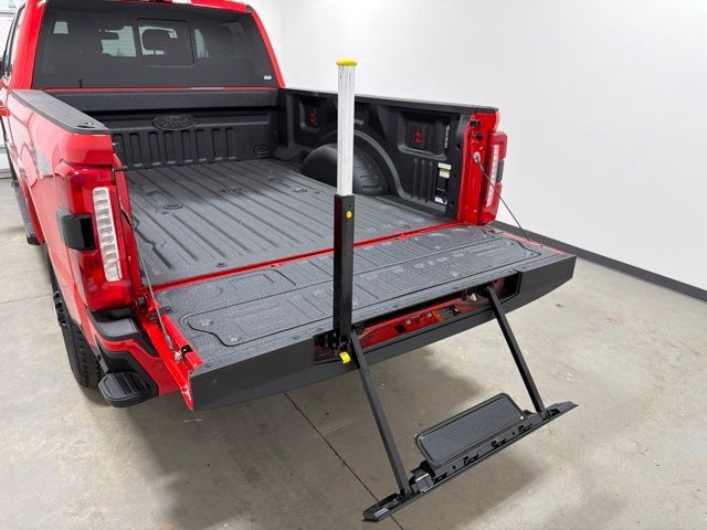 New 2026 Ford F350 Lariat w/ Black Appearance Package AWD/4WD image 45
