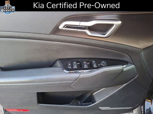 Certified 2024 Kia Sportage EX image 13