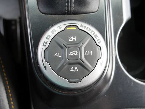 Used 2024 Ford Bronco Badlands AWD/4WD image 47