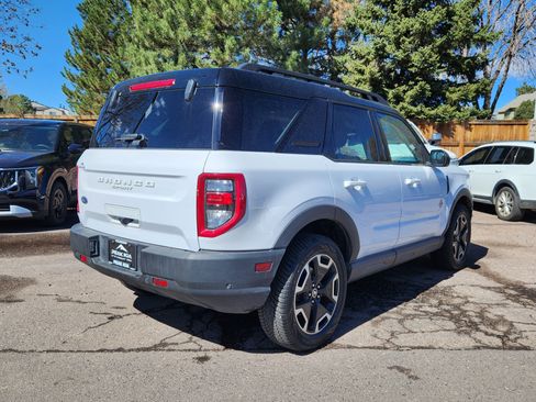 Used 2022 Ford Bronco Sport Outer Banks w/ Tech Package image 3