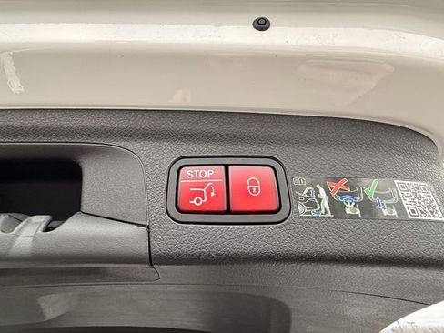 Used 2022 Mercedes-Benz GLE 350 4MATIC image 20