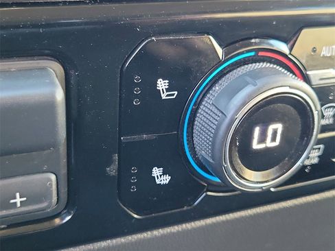 Used 2023 Chevrolet Silverado 1500 LT Trail Boss w/ Protection Package image 11