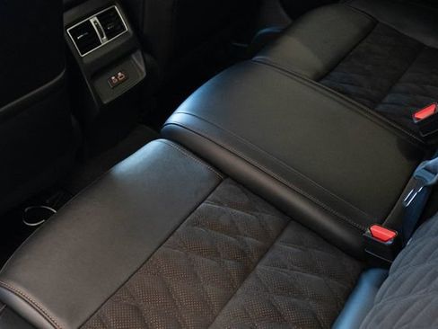 Used 2023 Nissan Maxima SR w/ Sport Mat Group FWD image 21