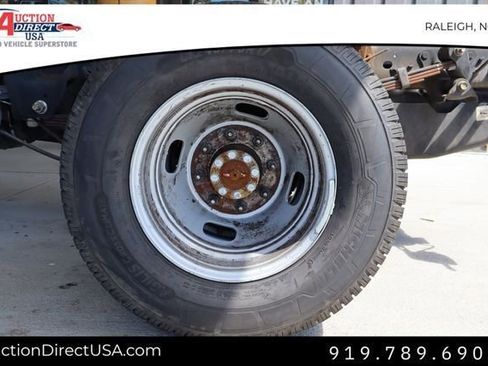 Used 2021 Ford F350 XL w/ Power Equipment Group image 36