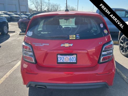 Used 2017 Chevrolet Sonic LT w/ Convenience Package image 7