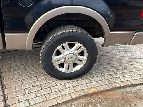 Used 2004 Ford F150 image 12