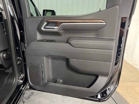 New 2026 Chevrolet Silverado 1500 LT image 18