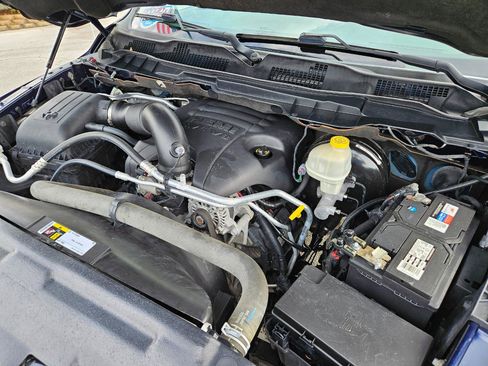 Used 2016 RAM 1500 Express AWD/4WD image 24