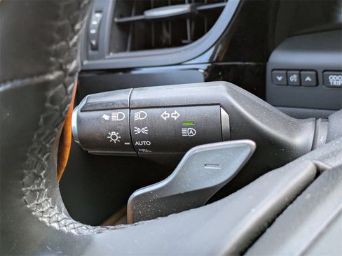 Used 2023 Lexus ES 350 w/ Accessory Package (Z2) image 35