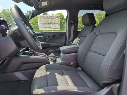 New 2026 GMC Canyon Elevation w/ Convenience Package RWD image 17