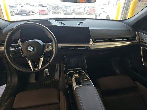 Used 2025 BMW X2 xDrive28i w/ Premium Package AWD/4WD image 11