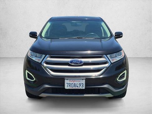 Used 2016 Ford Edge Titanium FWD image 2