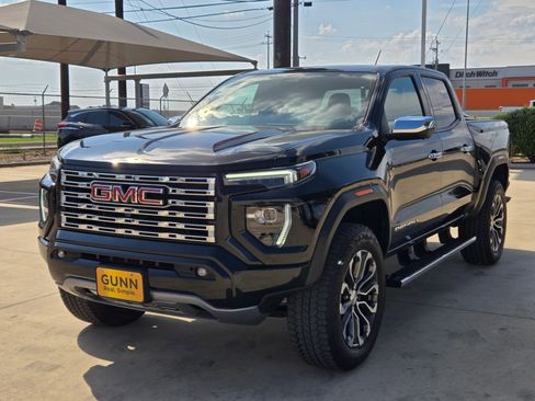 Certified 2025 GMC Canyon Denali AWD/4WD image 3