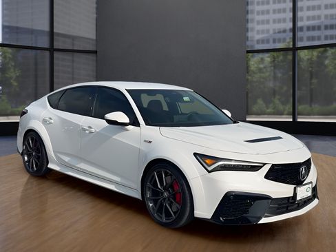 Used 2025 Acura Integra Type S FWD image 3