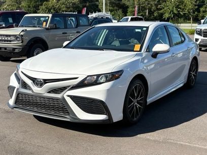 Used 2024 Toyota Camry SE